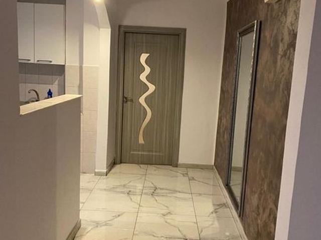 Închiriez apartament 2 camere regim hotelier