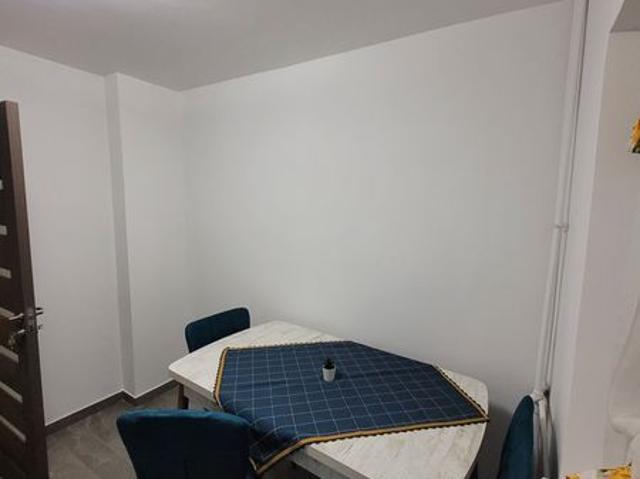 Inchiriez apartament 2 camere ROGERIUS