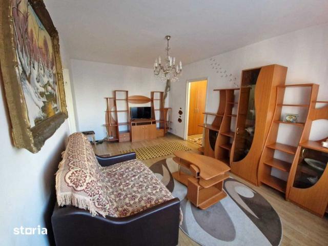 Inchiriez apartament 2 camere Rogerius