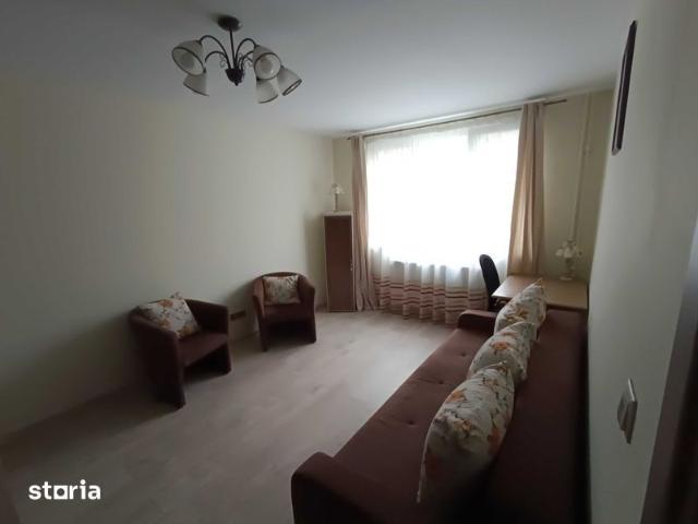 Inchiriez apartament 2 camere semicentral