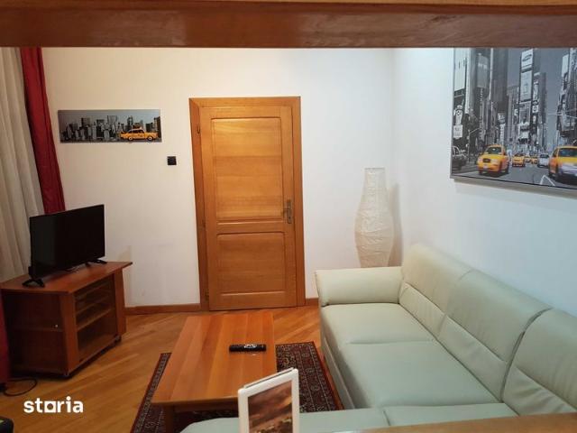 Inchiriez apartament