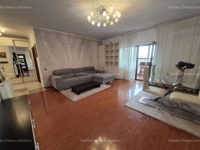 Inchiriez apartament 3 camere