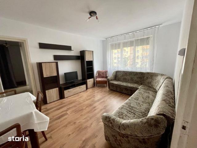 Inchiriez apartament 3 camere, 59 mp, etaj 2