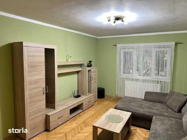 Inchiriez apartament 3 camere