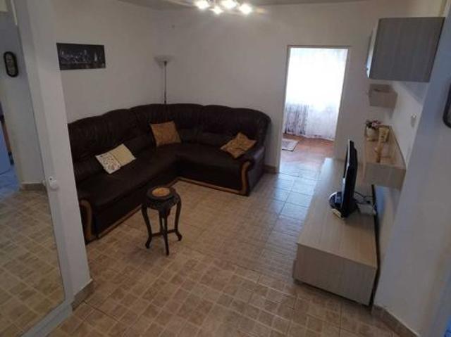 Inchiriez apartament 3 camere ultracentral Piata Operei