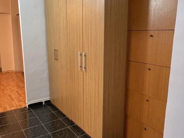 Inchiriez apartament 3 camere Bd Iuliu Maniu