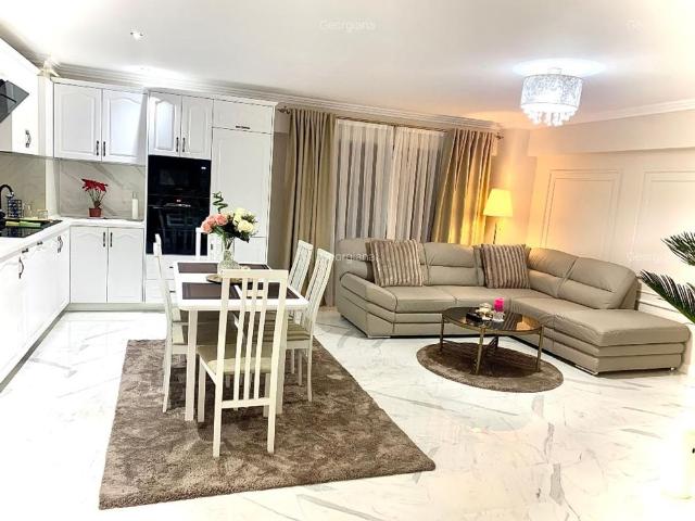 Închiriez apartament 3 camere ~ DIRECT PROPRIETAR ~