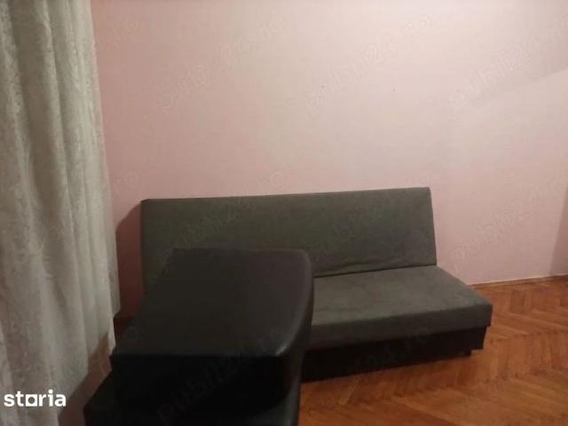 Inchiriez apartament 3 camere la 15 min de metrou Piata Sudului