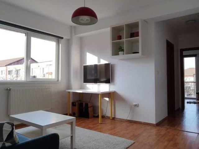 Inchiriez apartament 3 camere, Lipovei cu loc de parcare inclus!