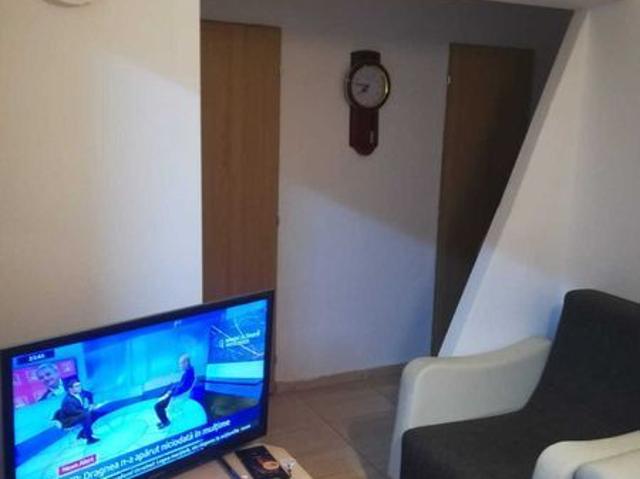 Inchiriez apartament 3 camere marasti