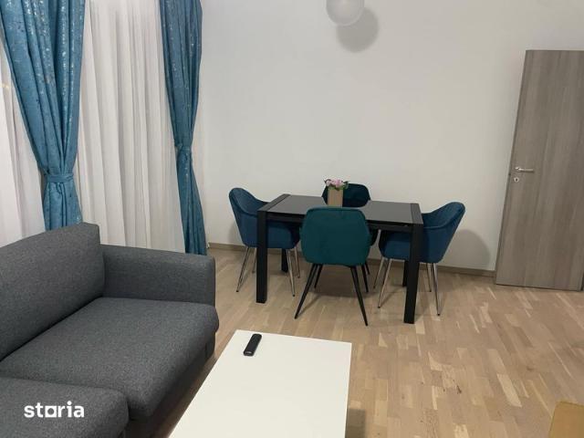 Inchiriez apartament 3 camere MRS