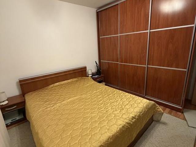 Inchiriez apartament 3 camere Piatra Neamt