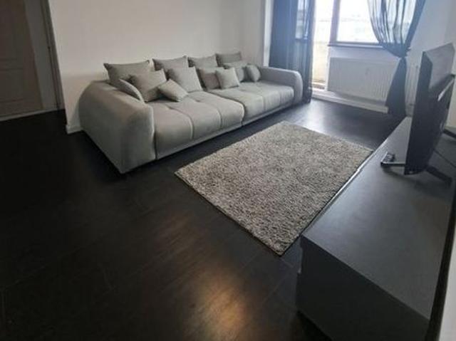 Inchiriez apartament 3 camere proprierar