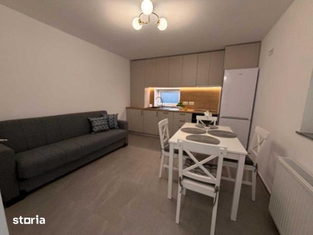 Inchiriez apartament 3 camere/si studio nou la casa