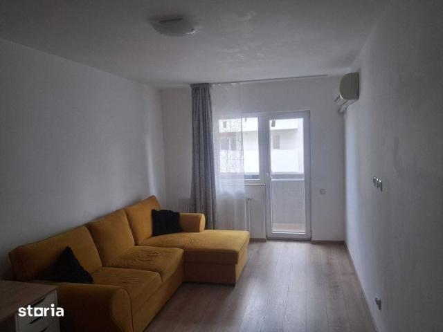 Inchiriez apartament zona Aparatorii Patriei