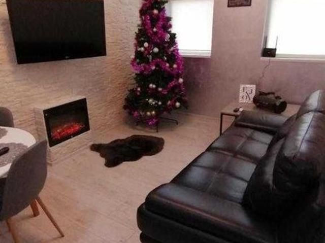 inchiriez apartament apartament parter 2 camere Brasov,cartier Racadau