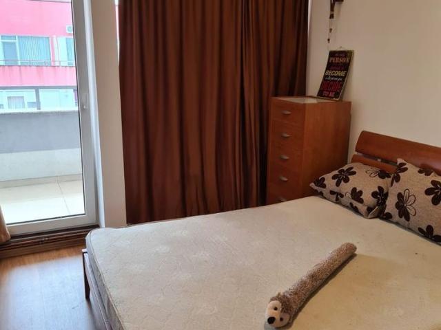 Inchiriez apartament Ared UTA