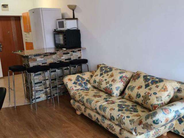 Inchiriez apartament Ared UTA