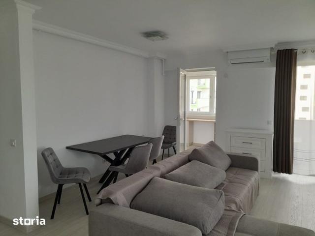 Închiriez apartament bloc nou