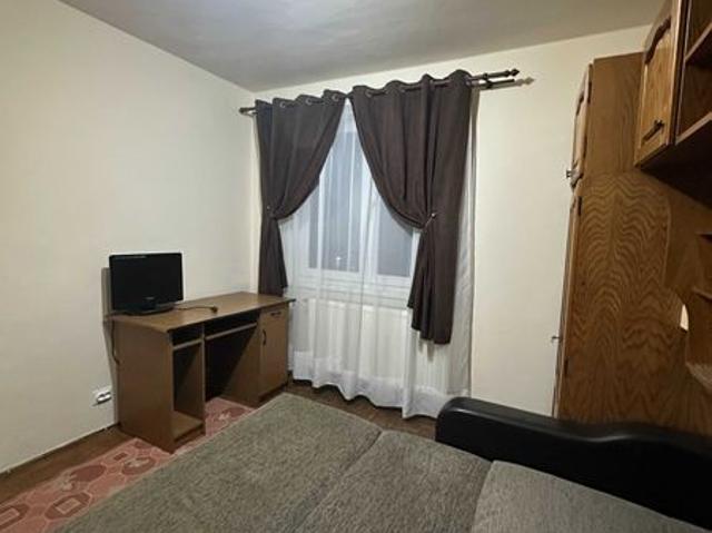 Inchiriez apartament cu 2 camere