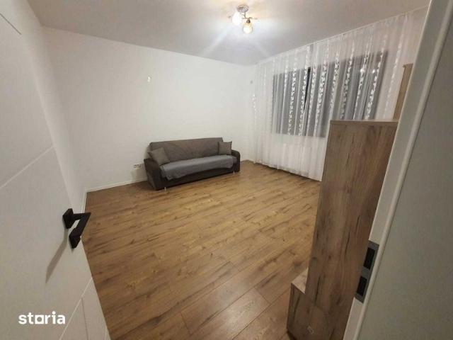 Inchiriez apartament cu 2 camere