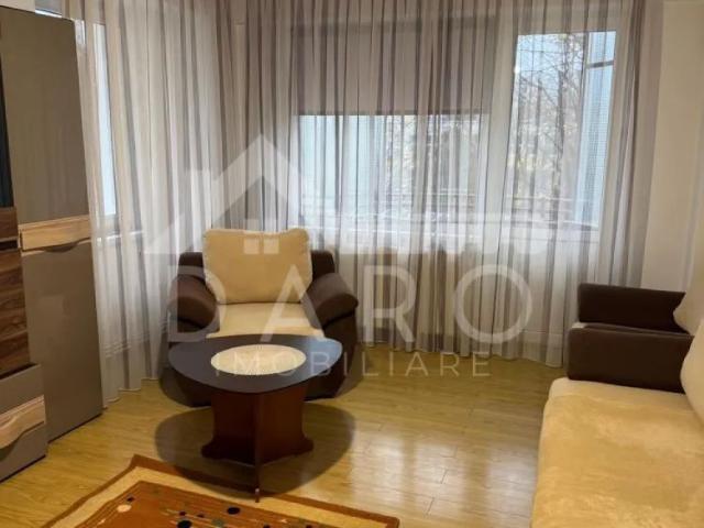 Inchiriez apartament cu 2 camere