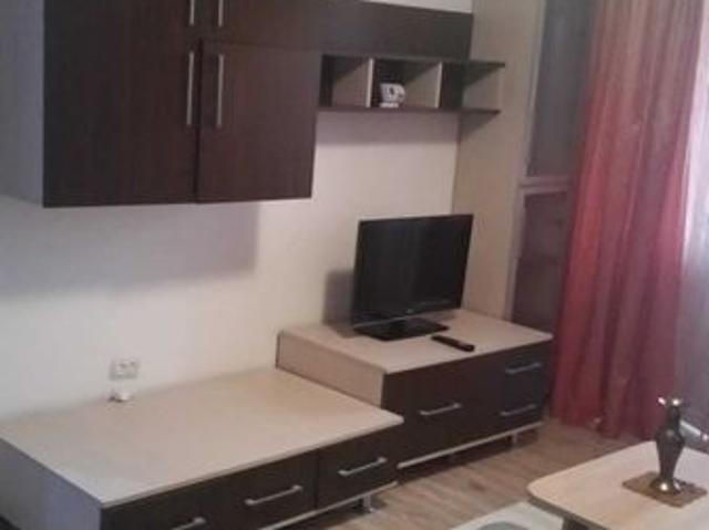 Inchiriez apartament cu 2 camere