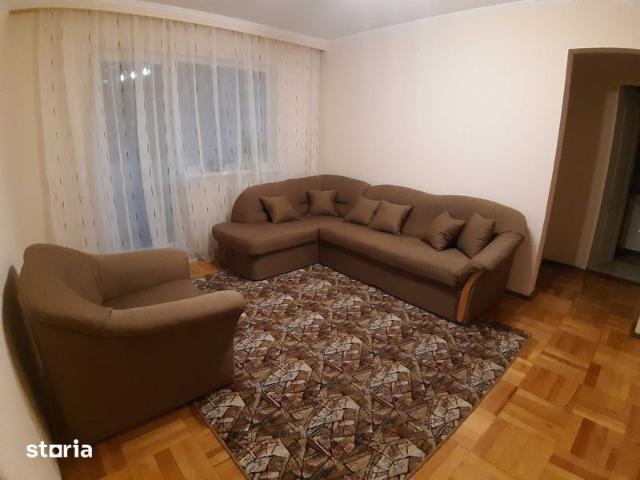 Inchiriez apartament cu 2 camere Calea Romanilor, etaj 1