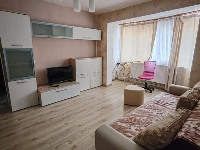 Inchiriez apartament cu 2 camere cf 1 Govandar