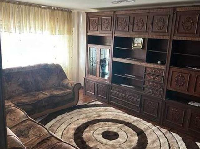 Inchiriez apartament cu 2 camere, confort 1