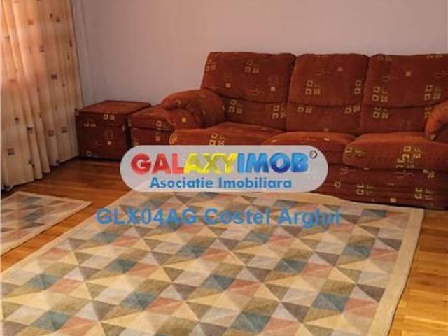 inchiriez apartament cu 2 camere et 1 zona Teilor