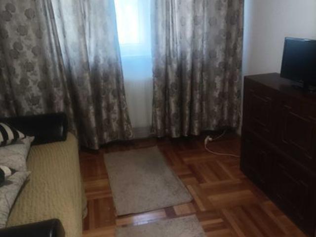 inchiriez apartament cu 2 camere GL Mazepa 2 et 1