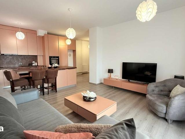 Inchiriez apartament cu 2 camere, modern utilat, 65mp zona Eon