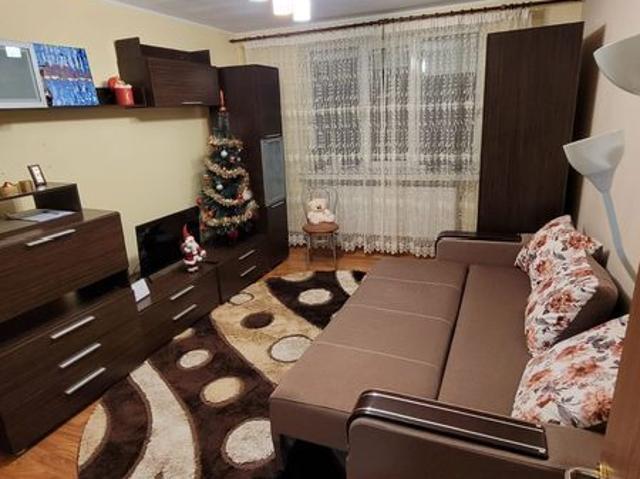 Inchiriez apartament cu 2 camere regim hotelier
