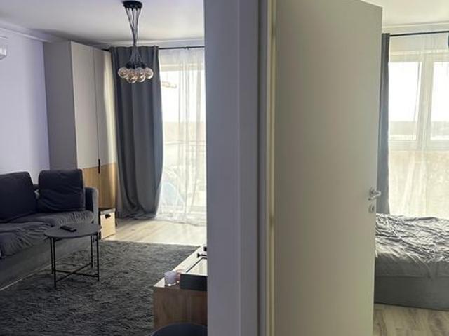 Inchiriez apartament cu 2 camere si priveliste spectaculoasa