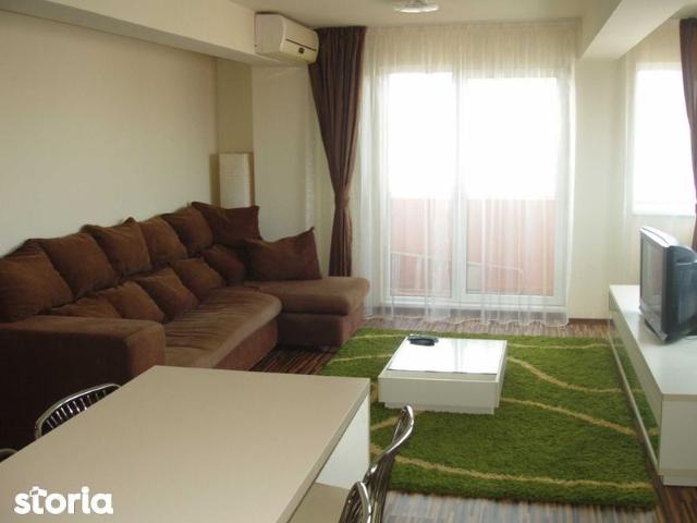 Inchiriez apartament cu 3 camere, decomandat, in Otopeni