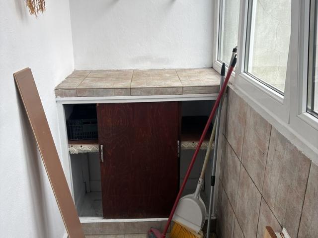 Inchiriez apartament cu 3 camere piata muncii Victor Babes