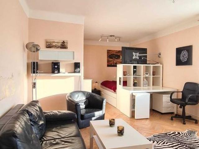 Inchiriez Apartament cu una camera ultracentral