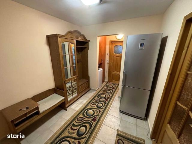 Inchiriez apartament cu doua camere