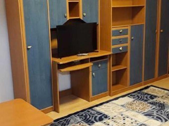 Inchiriez apartament cu o camera