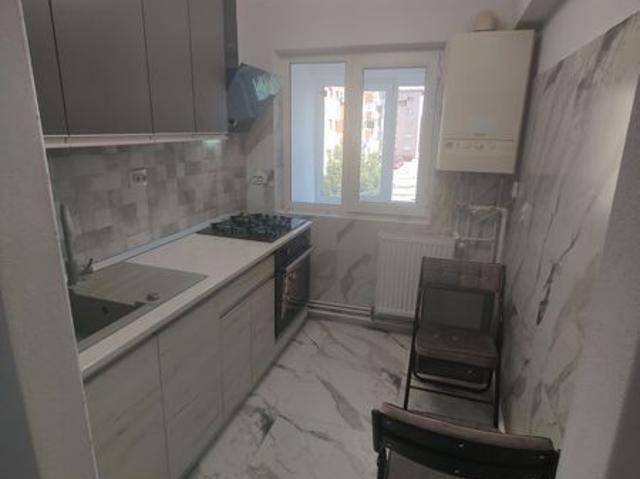 Inchiriez apartament cu o camera