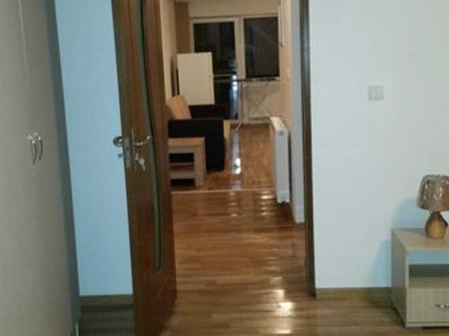 Inchiriez apartament cu o camera