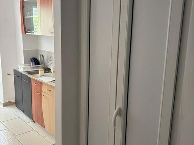 Inchiriez apartament cu o camera