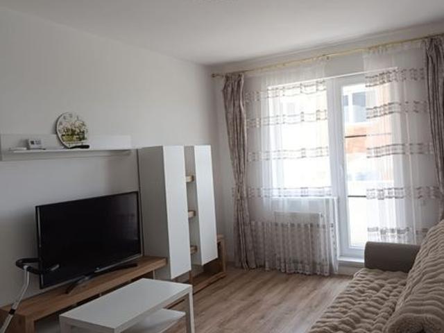 Inchiriez apartament de doua camere