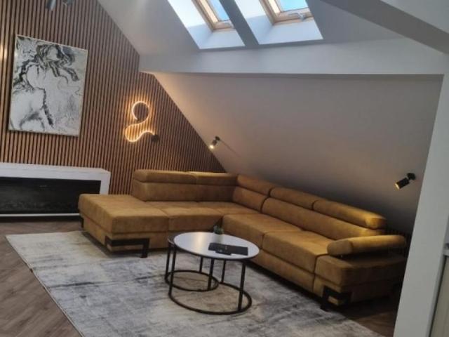 Inchiriez apartament de lux,complet mobilat si utilat,3 camere situat in apropiere de Balanta Residence,3 camere