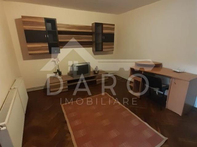 Inchiriez apartament doua camere