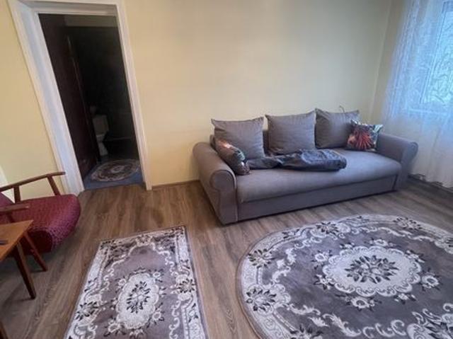 Inchiriez apartament doua camere ultracentral Suceava