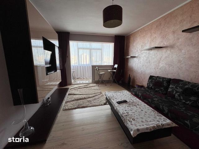 inchiriez apartament doua camere decomandat