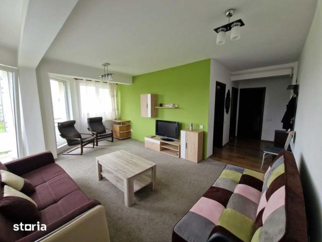 Inchiriez apartament Eroilor cu parcare