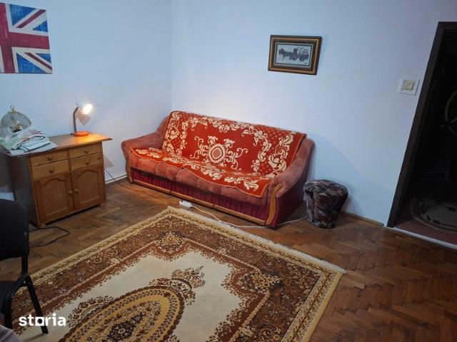 Inchiriez apartament Focsani central